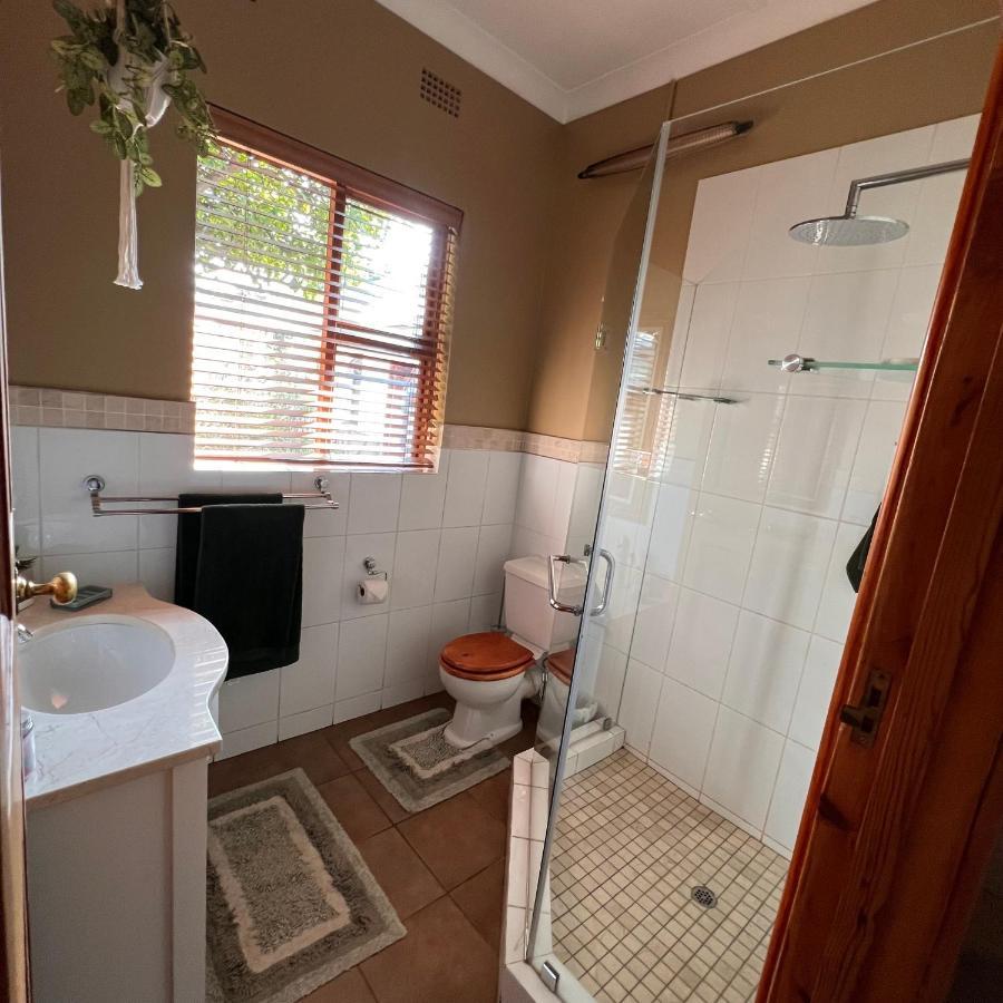 Peaceful@Swansea In Rosebank-Parkwood Apartment Йоханесбург Екстериор снимка